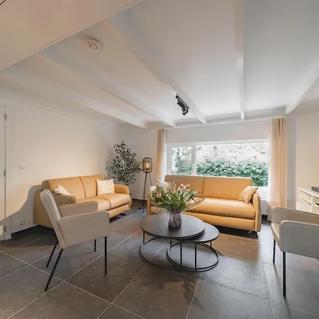 Holiday home Maison Valere