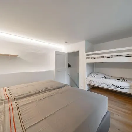 Holiday home Maison Valere